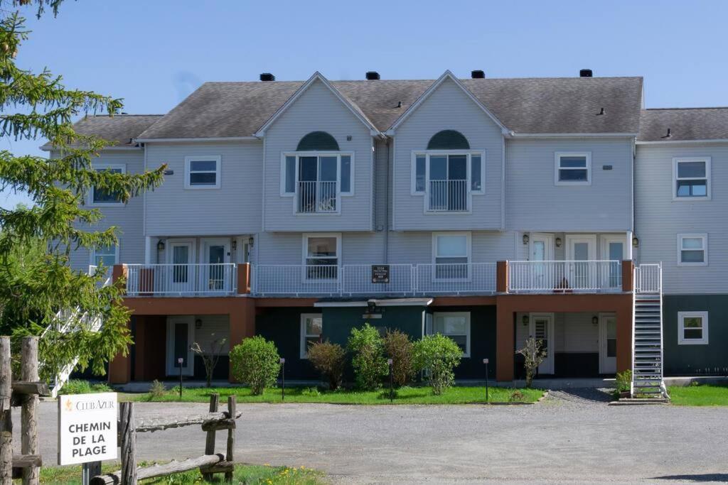 *Nouveauté* Foyer au bois, Plage, Montagne et + Magog Esterno foto
